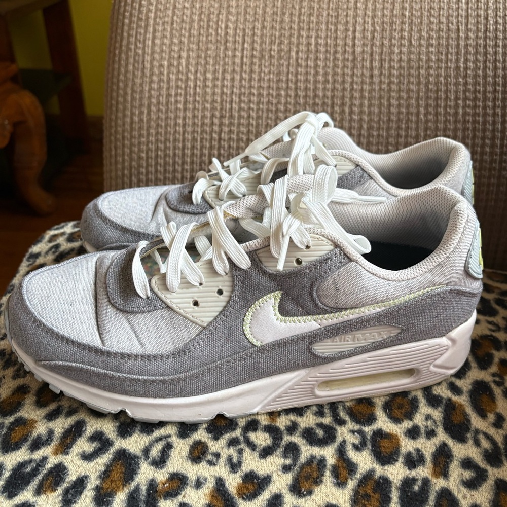Nike Air Max 90 Gray Canvas Sneakers Men’s Size 11.5